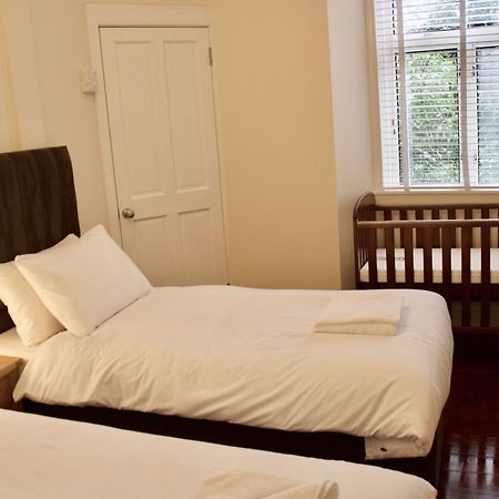 2 Bedroom Flat Off Leith Walk Accommodates 7 Edinburgh Dış mekan fotoğraf